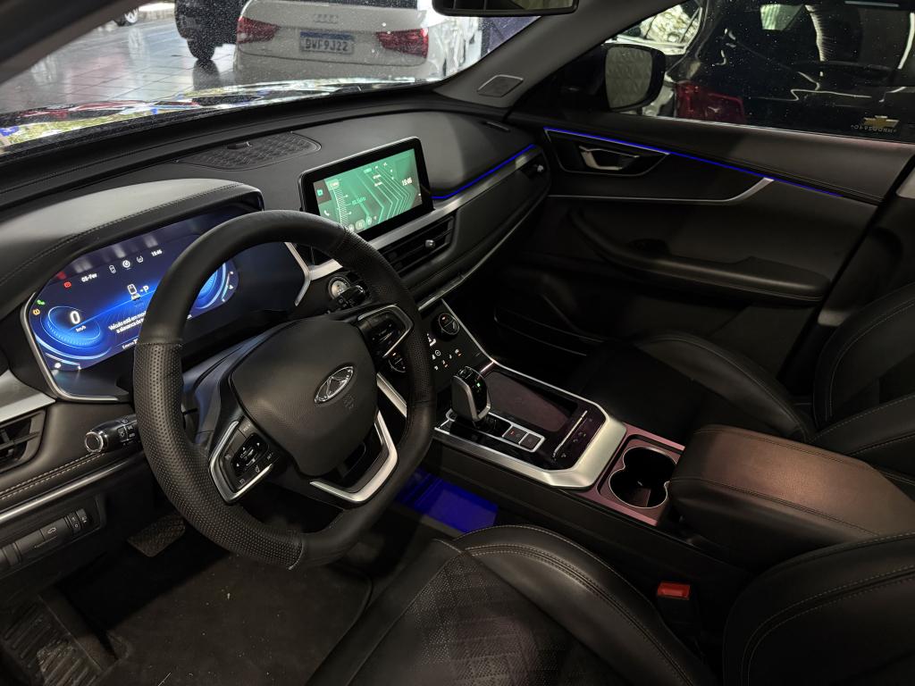 CHERY Tiggo 8 - Foto