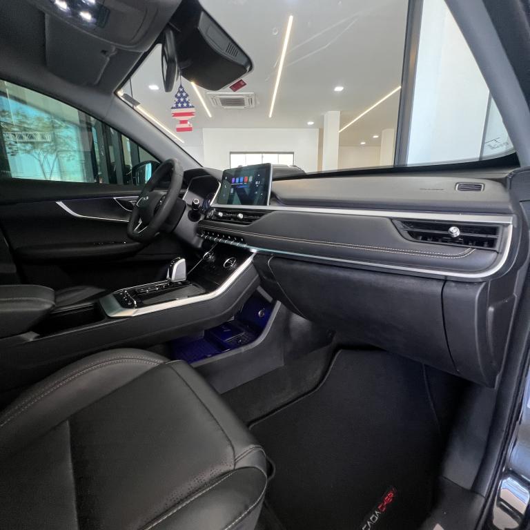 CHERY Tiggo 8 - Foto