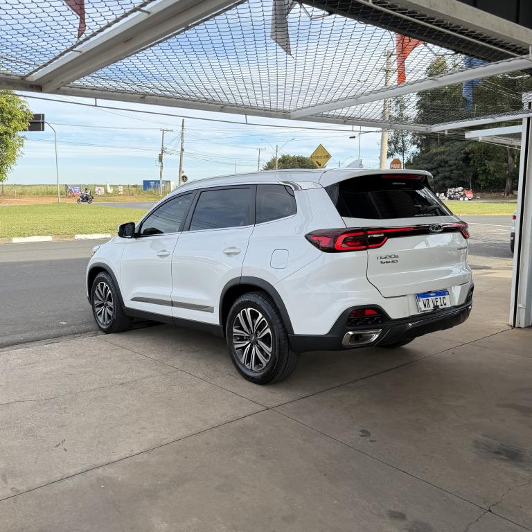 CHERY Tiggo 8 - Foto