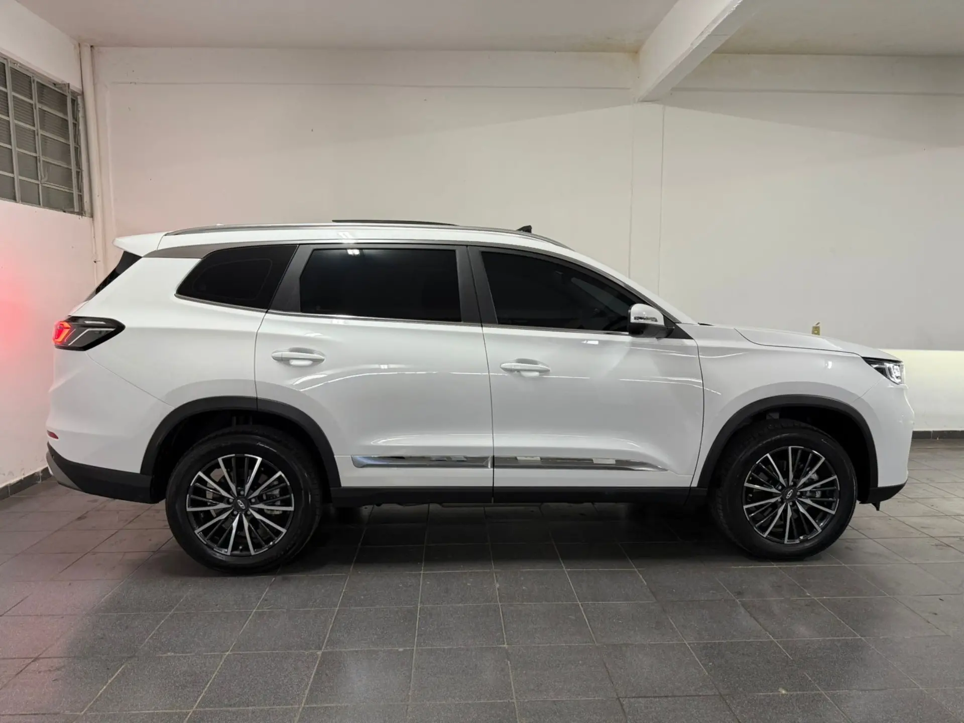 CHERY Tiggo 8 Pro - Foto