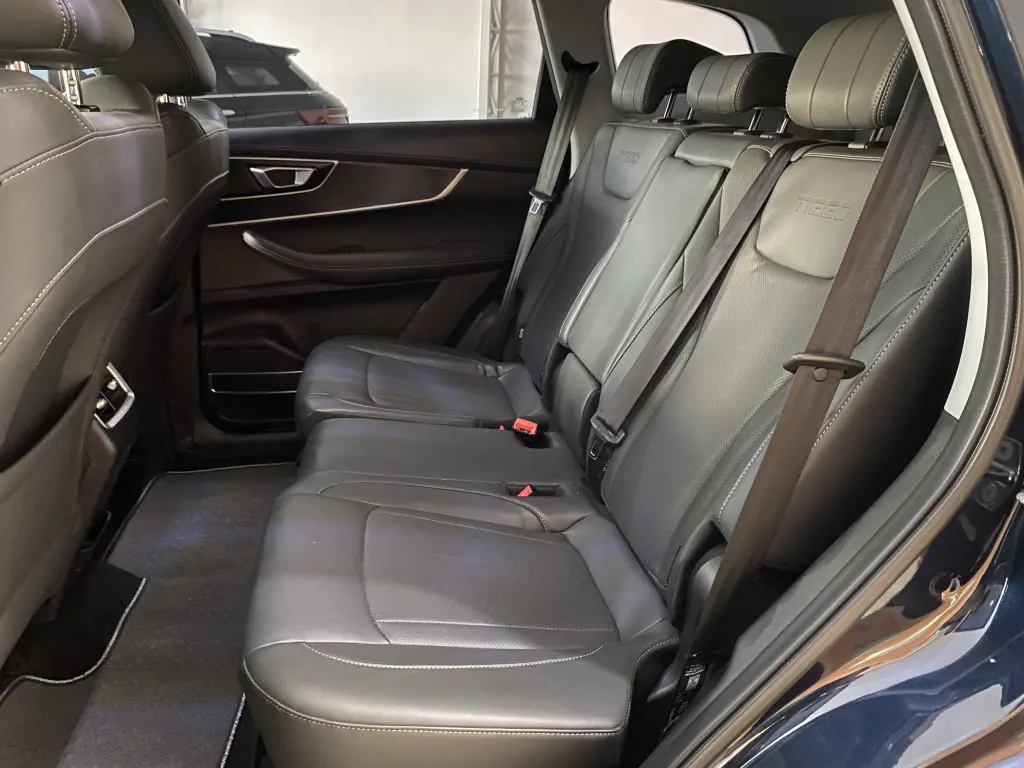 CHERY Tiggo 8 Pro - Foto