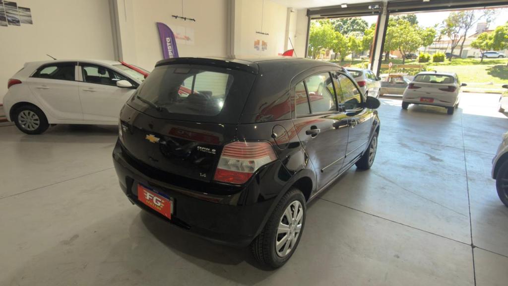 CHEVROLET Agile - Foto