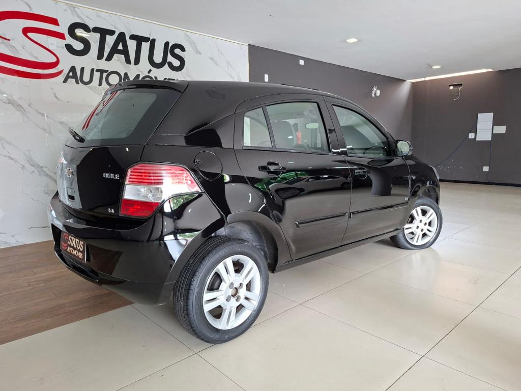 CHEVROLET Agile - Foto