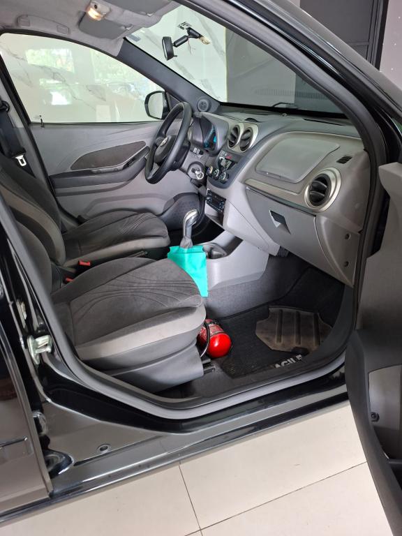 CHEVROLET Agile - Foto