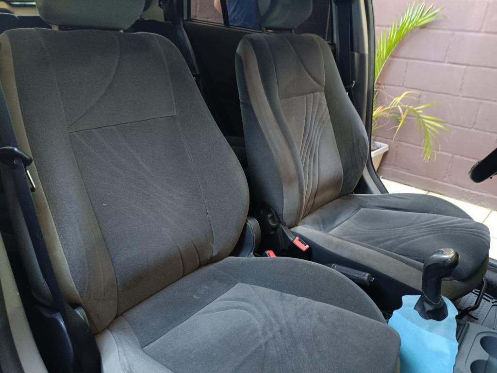 CHEVROLET Agile - Foto