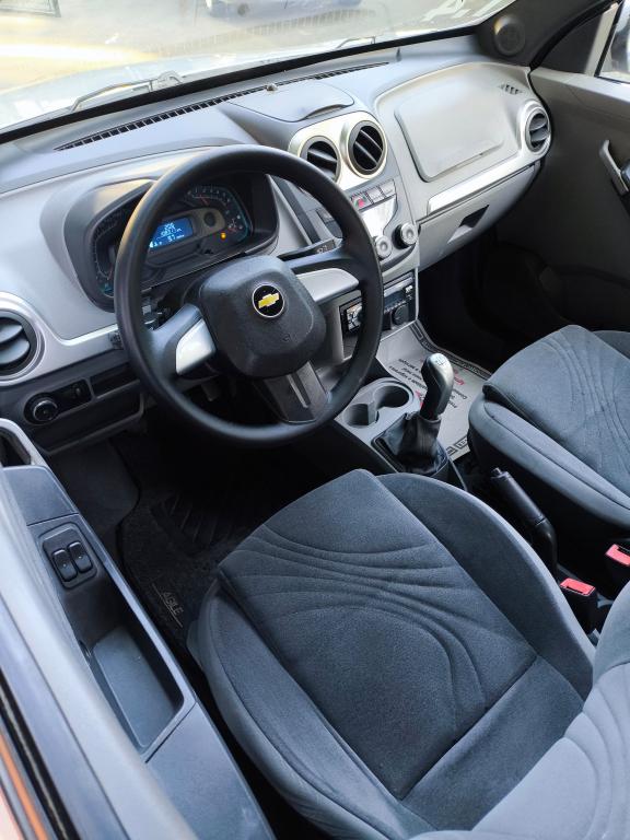 CHEVROLET Agile - Foto