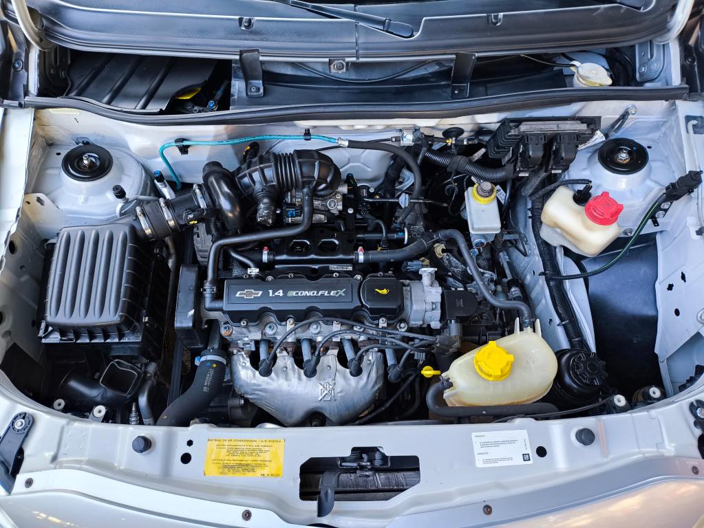 CHEVROLET Agile - Foto