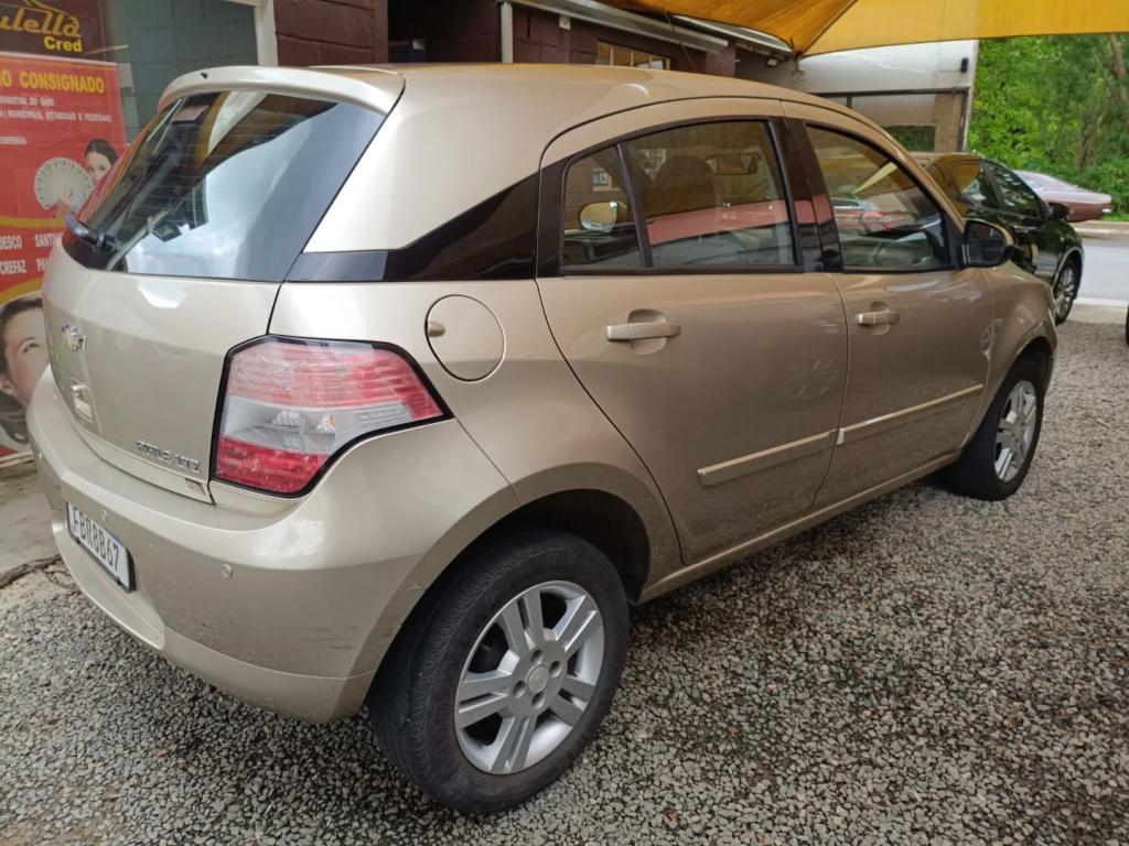 CHEVROLET Agile - Foto