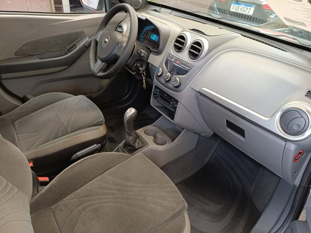 CHEVROLET Agile - Foto