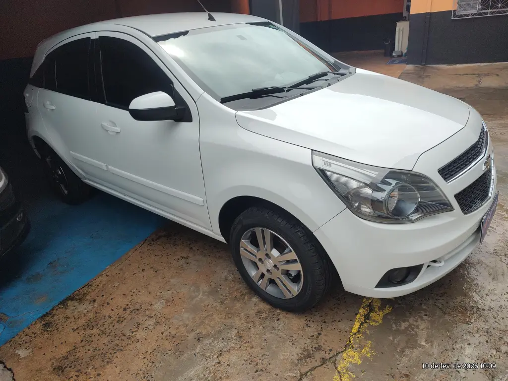 CHEVROLET Agile - Foto