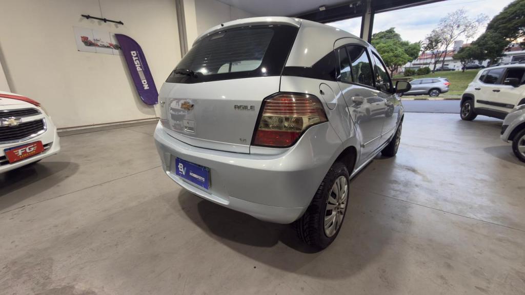 CHEVROLET Agile - Foto