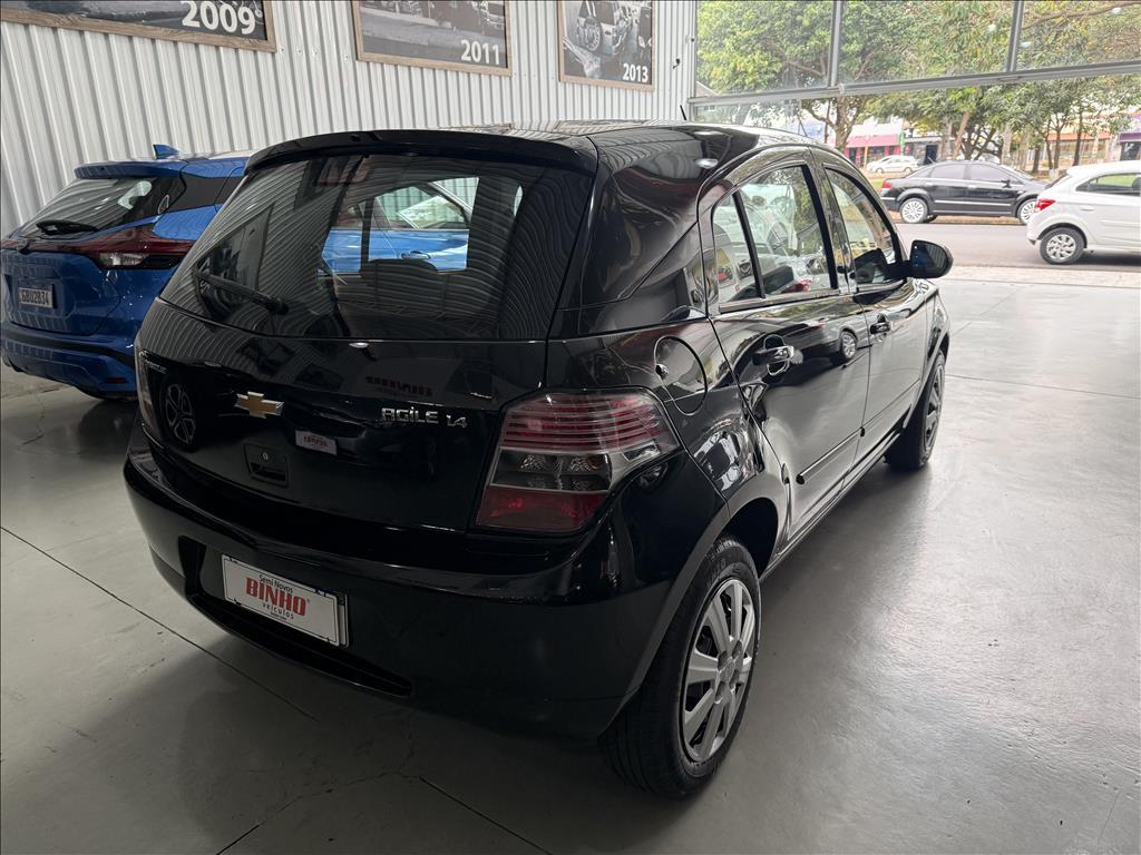 CHEVROLET Agile - Foto