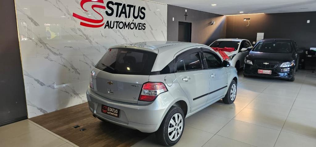 CHEVROLET Agile - Foto