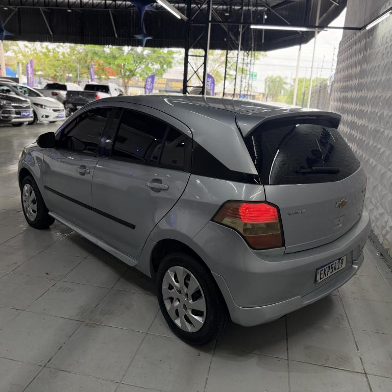 CHEVROLET Agile - Foto