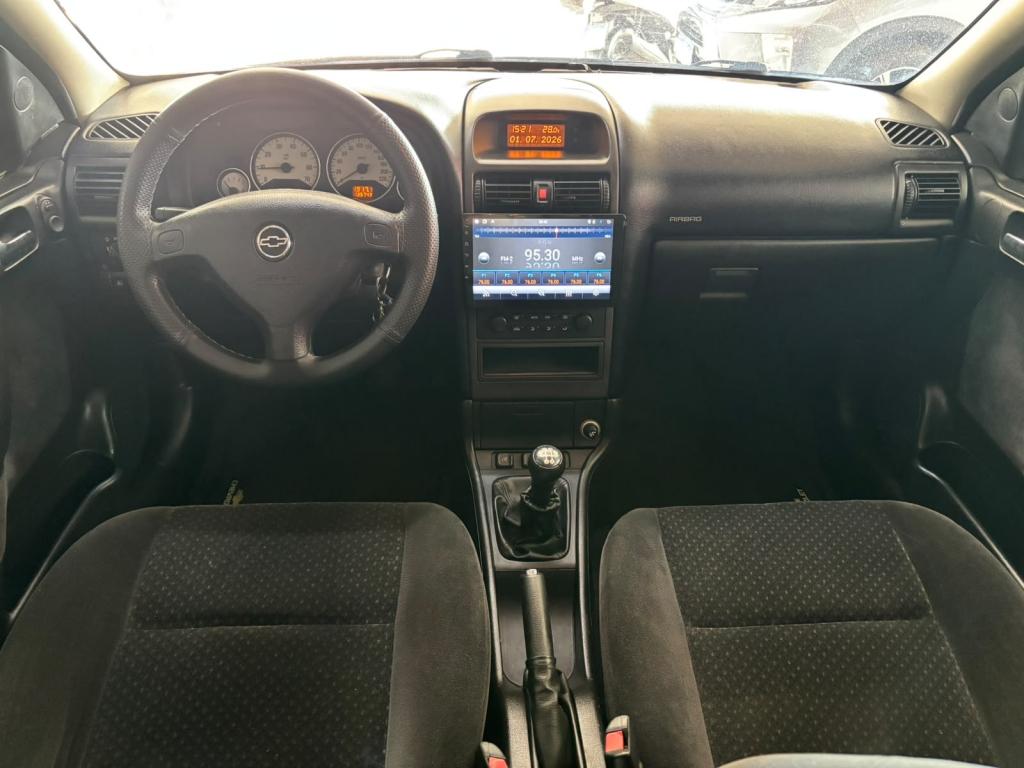 CHEVROLET Astra Hatch - Foto