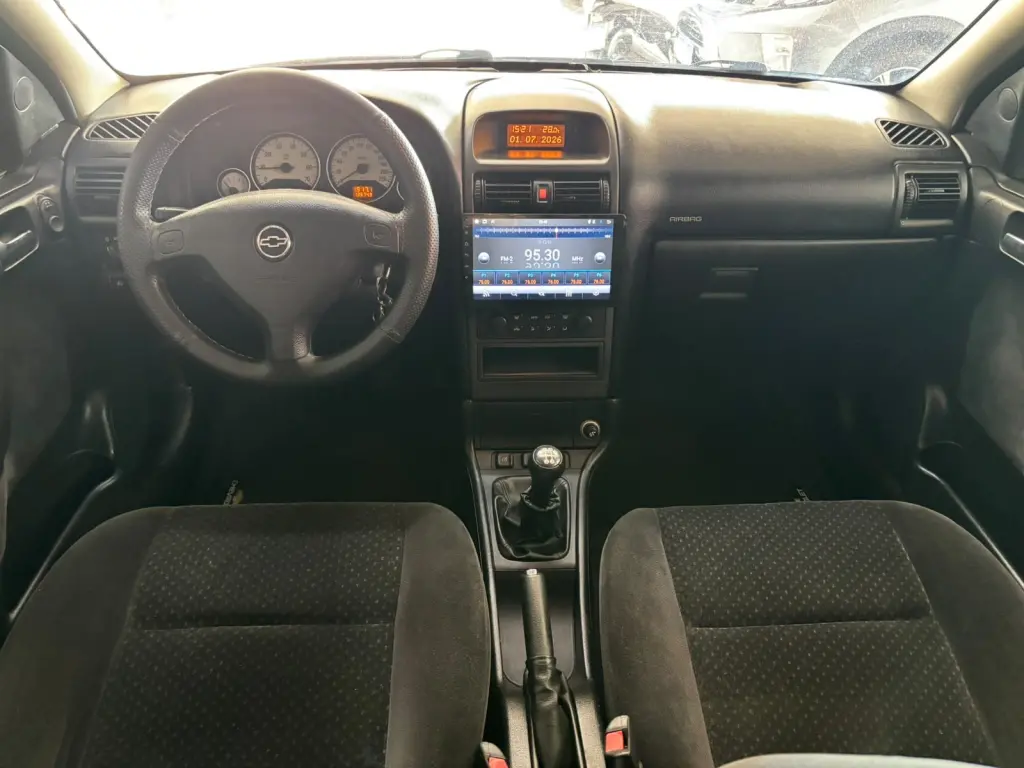 CHEVROLET Astra Hatch - Foto