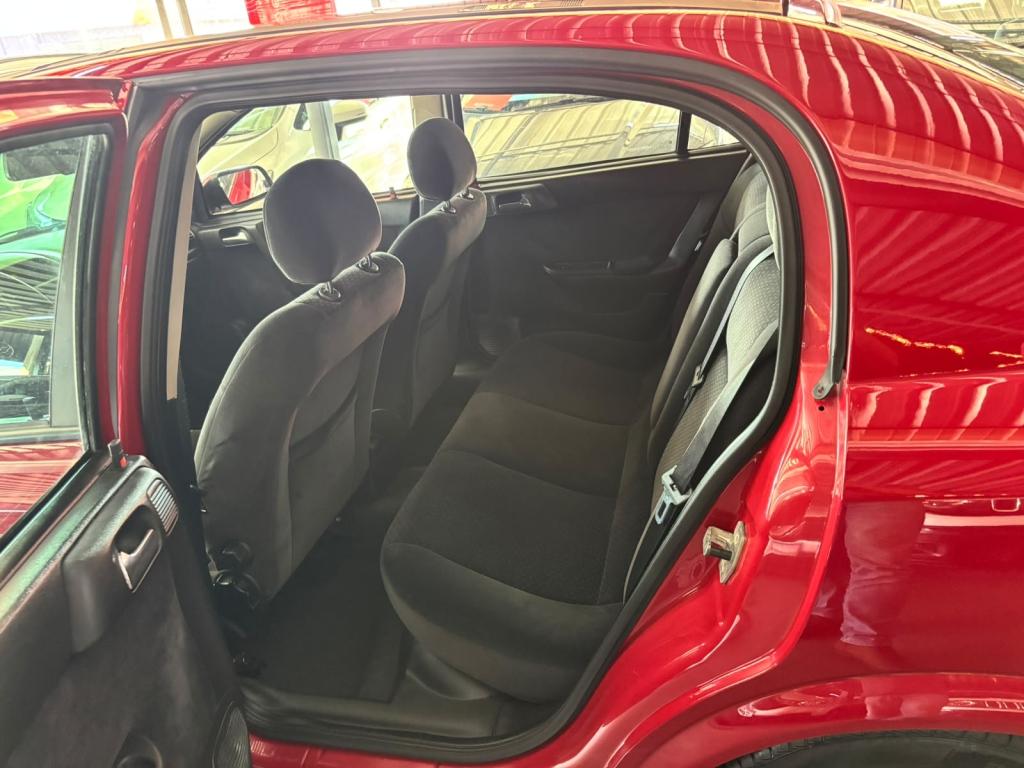 CHEVROLET Astra Hatch - Foto