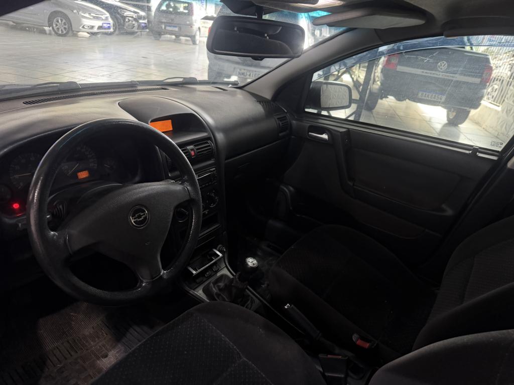 CHEVROLET Astra Hatch - Foto