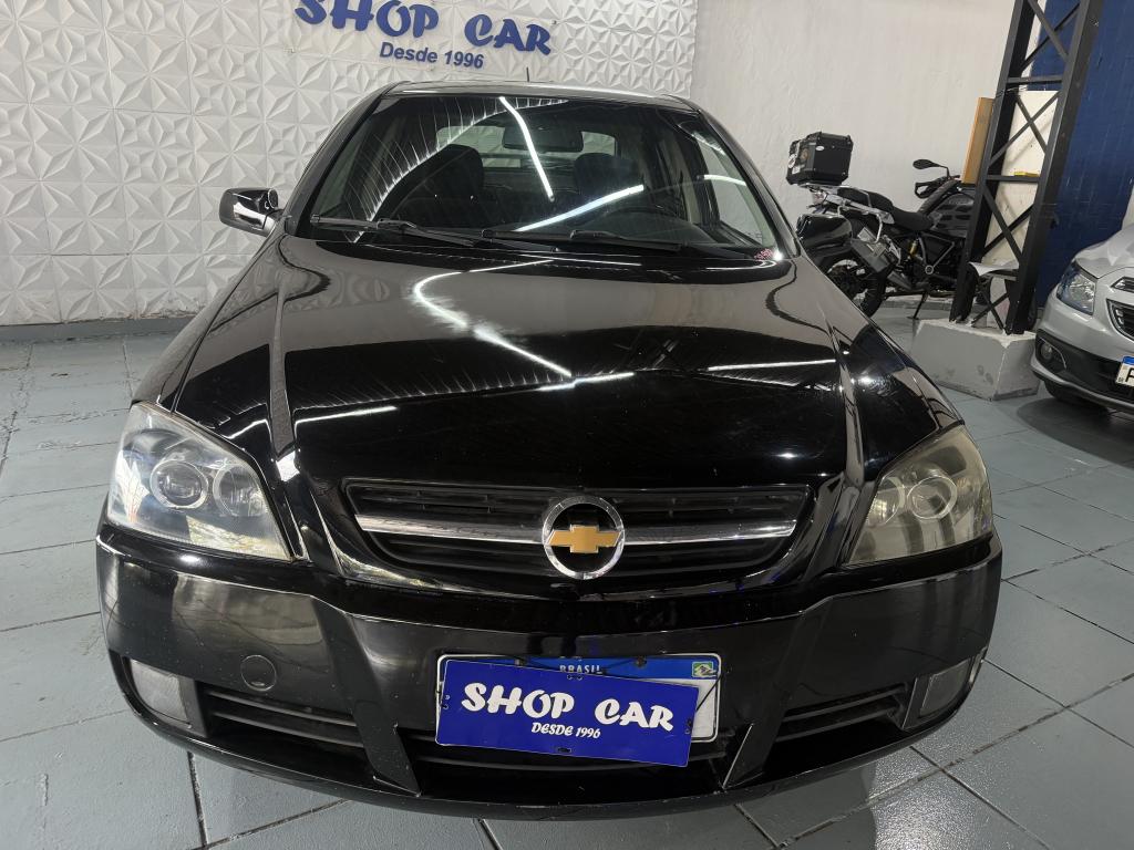 CHEVROLET Astra Hatch - Foto