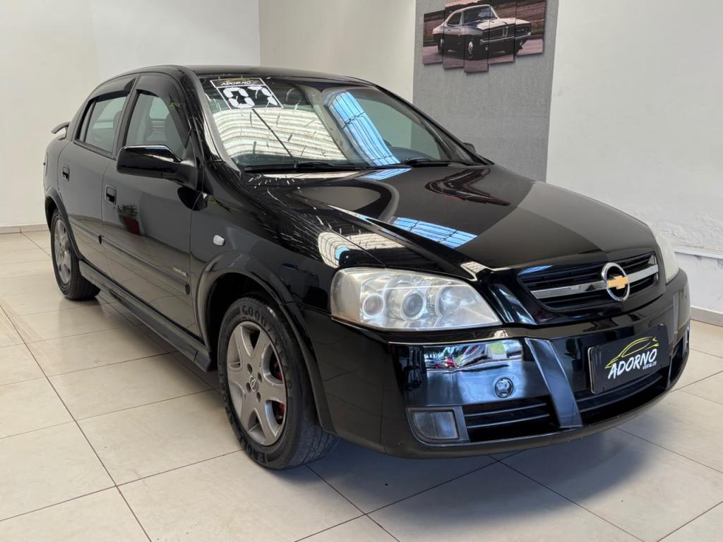 CHEVROLET Astra Hatch - Foto