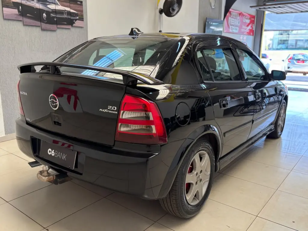 CHEVROLET Astra Hatch - Foto