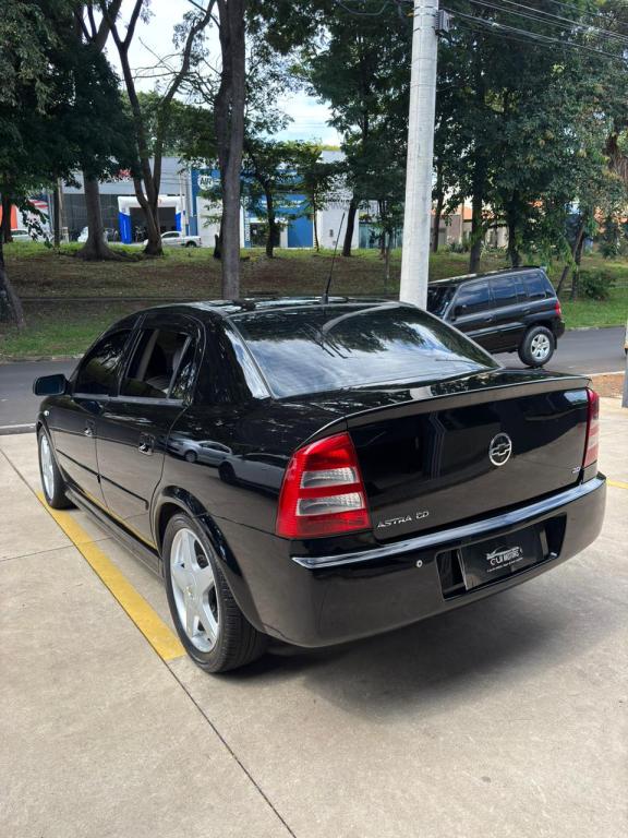 CHEVROLET Astra Sedan - Foto