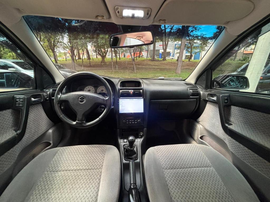 CHEVROLET Astra Sedan - Foto