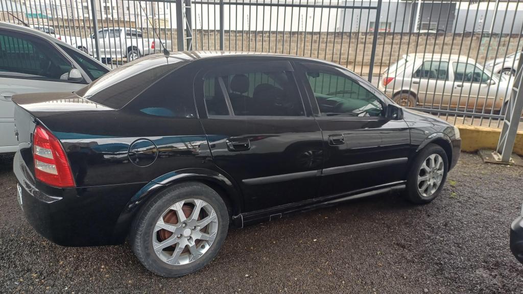 CHEVROLET Astra Sedan - Foto