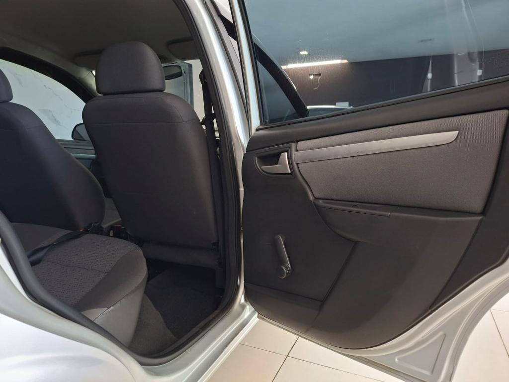 CHEVROLET Celta - Foto