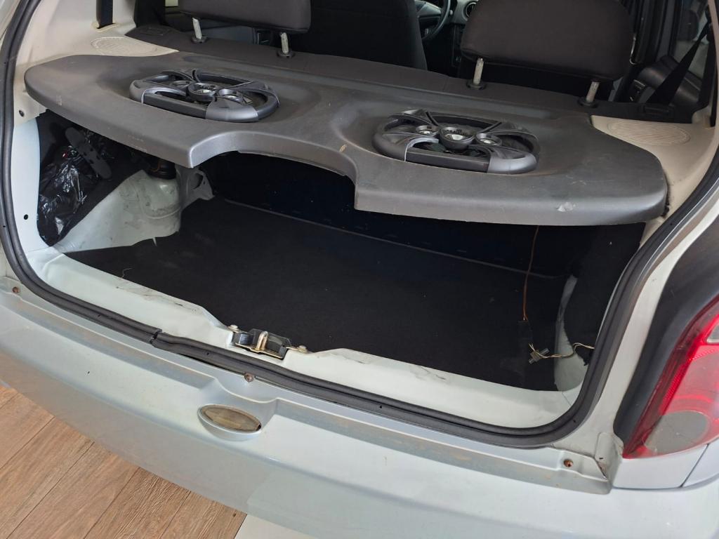 CHEVROLET Celta - Foto