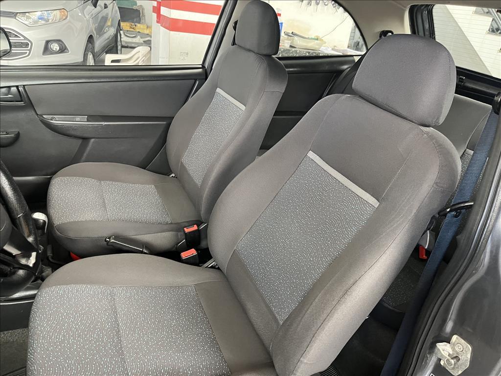 CHEVROLET Celta - Foto