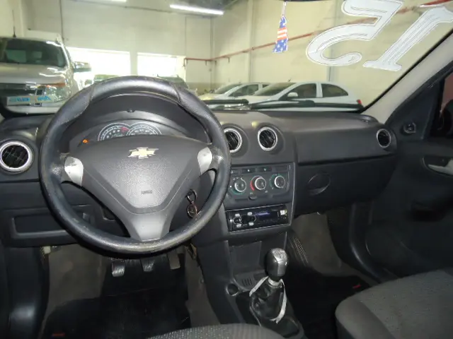 CHEVROLET Celta - Foto