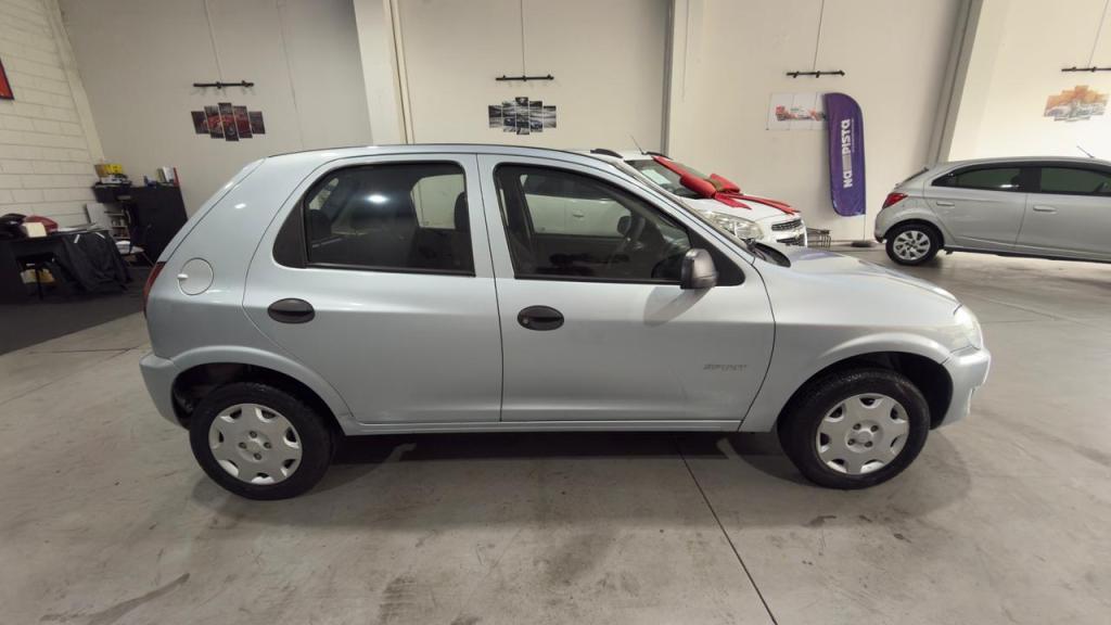 CHEVROLET Celta - Foto