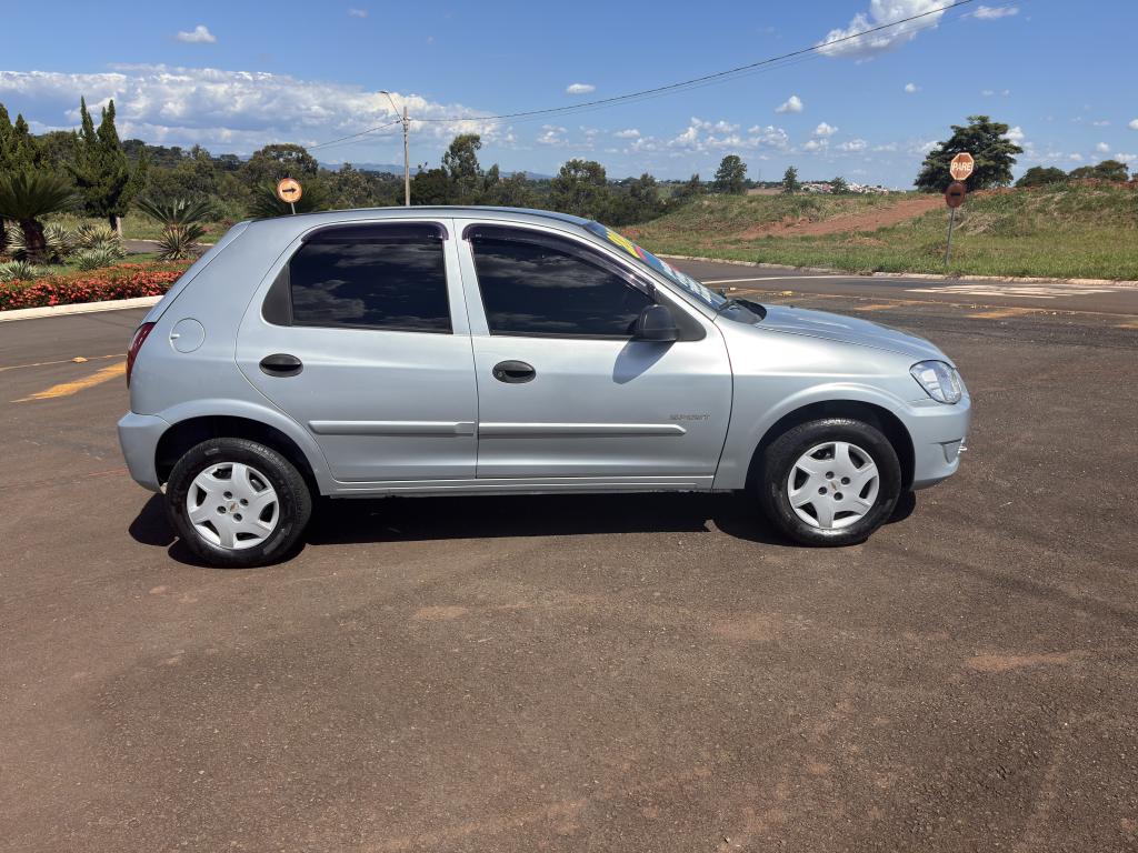 CHEVROLET Celta - Foto