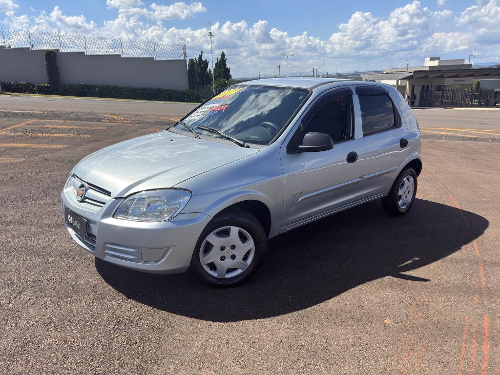 CHEVROLET Celta - Foto