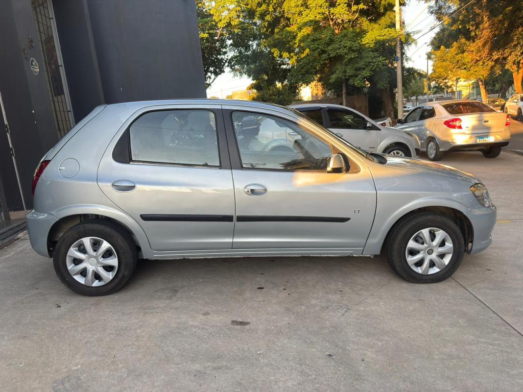 CHEVROLET Celta - Foto