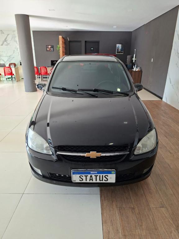 CHEVROLET Classic Sedan - Foto