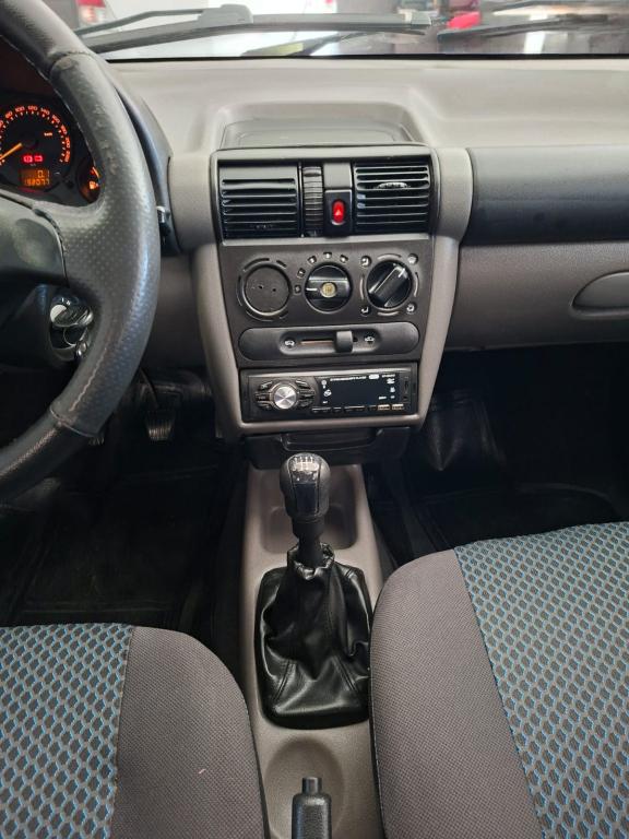 CHEVROLET Classic Sedan - Foto