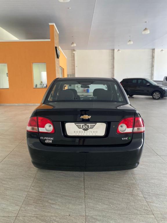 CHEVROLET Classic Sedan - Foto