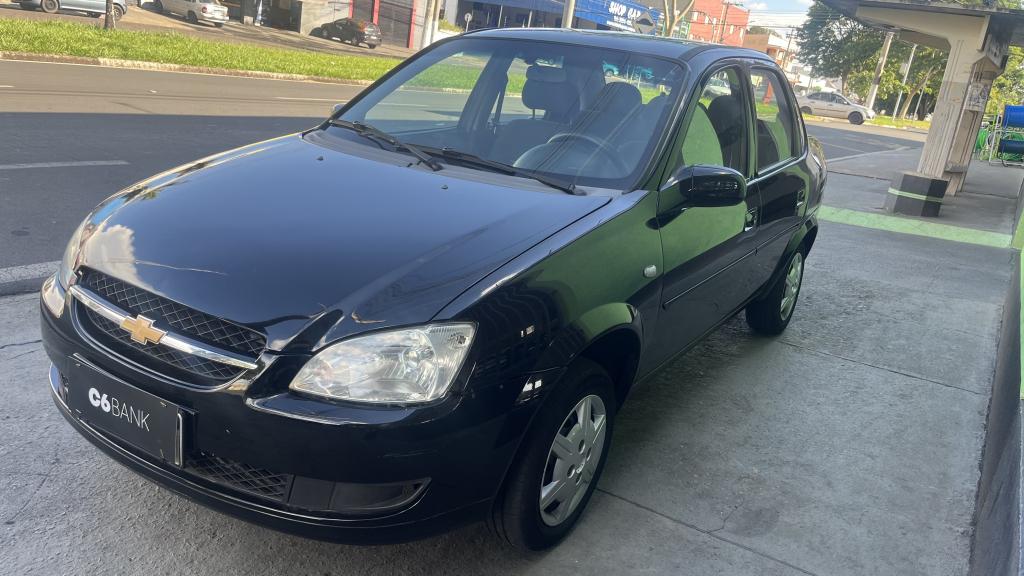 CHEVROLET Classic Sedan - Foto