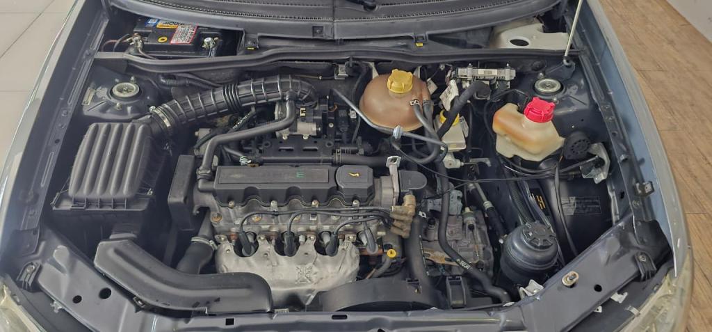 CHEVROLET Classic Sedan - Foto