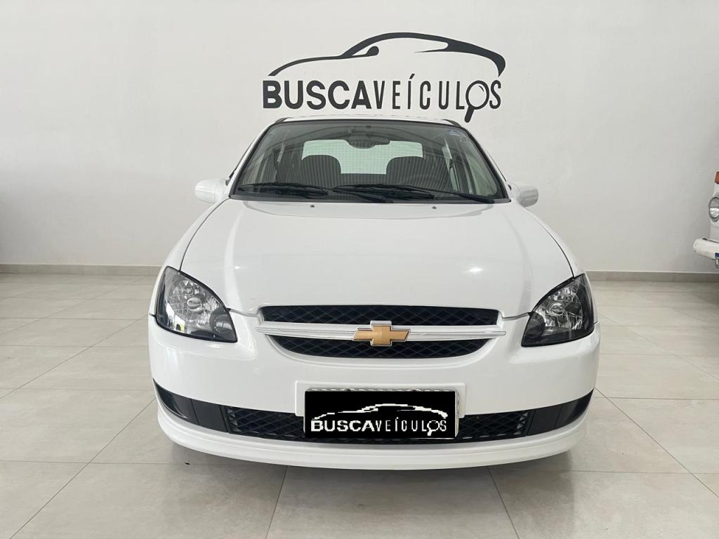 CHEVROLET Classic Sedan - Foto