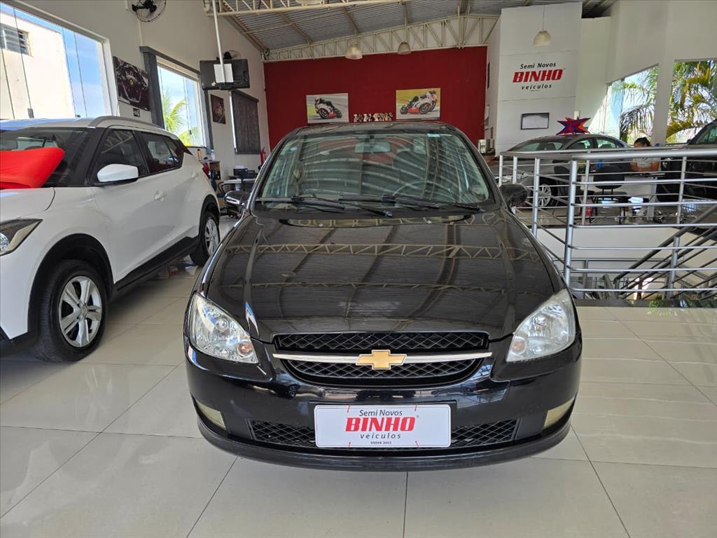 CHEVROLET Classic Sedan - Foto