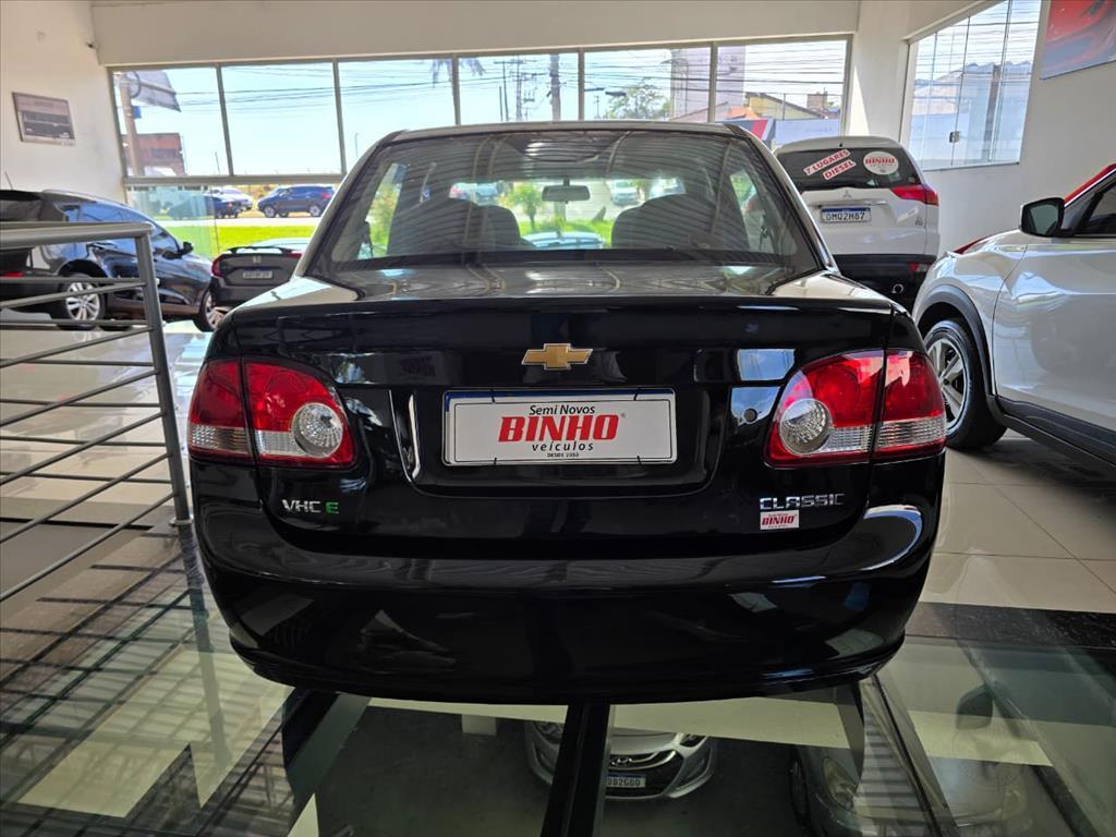 CHEVROLET Classic Sedan - Foto