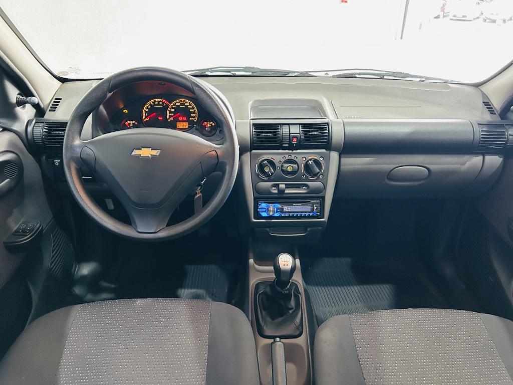 CHEVROLET Classic Sedan - Foto