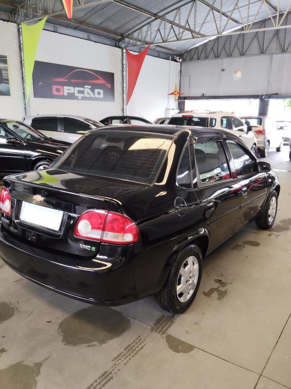 CHEVROLET Classic Sedan - Foto