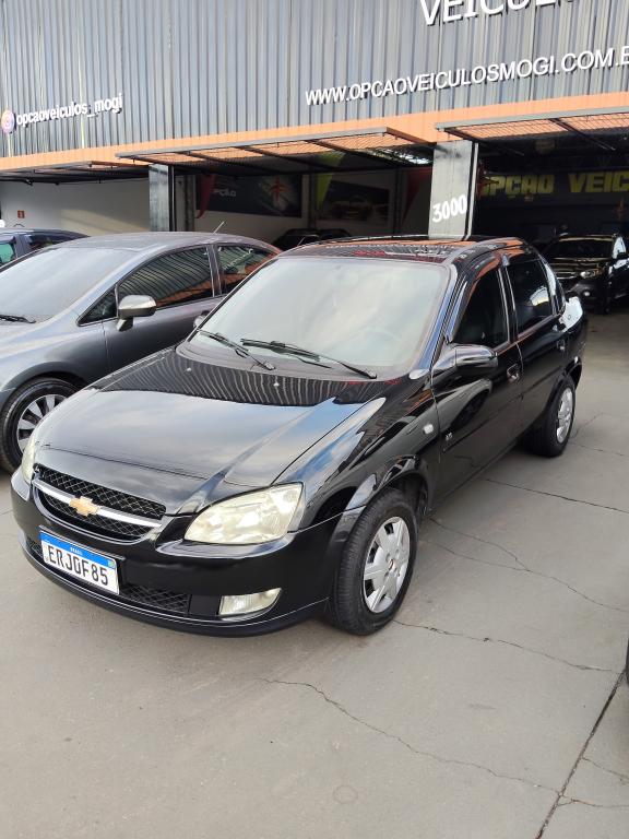 CHEVROLET Classic Sedan - Foto