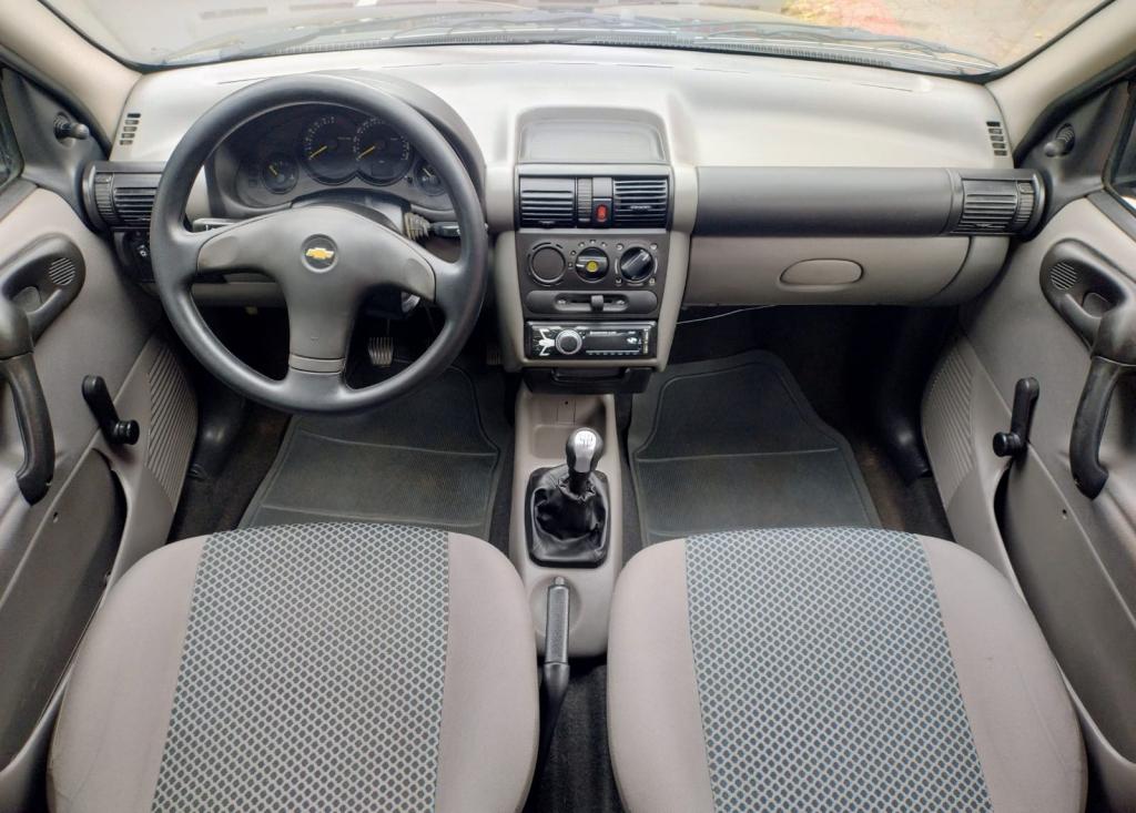 CHEVROLET Classic Sedan - Foto