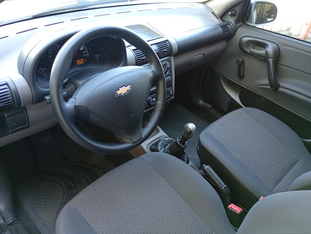 CHEVROLET Classic Sedan - Foto