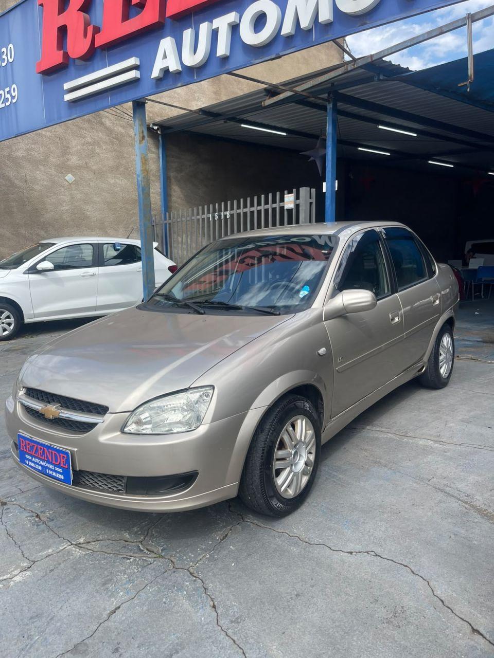 CHEVROLET Classic Sedan - Foto